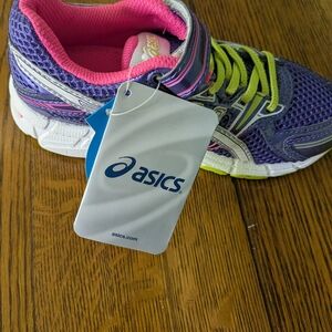 Asics Purple and Pink Sneakers with Breathable Mesh